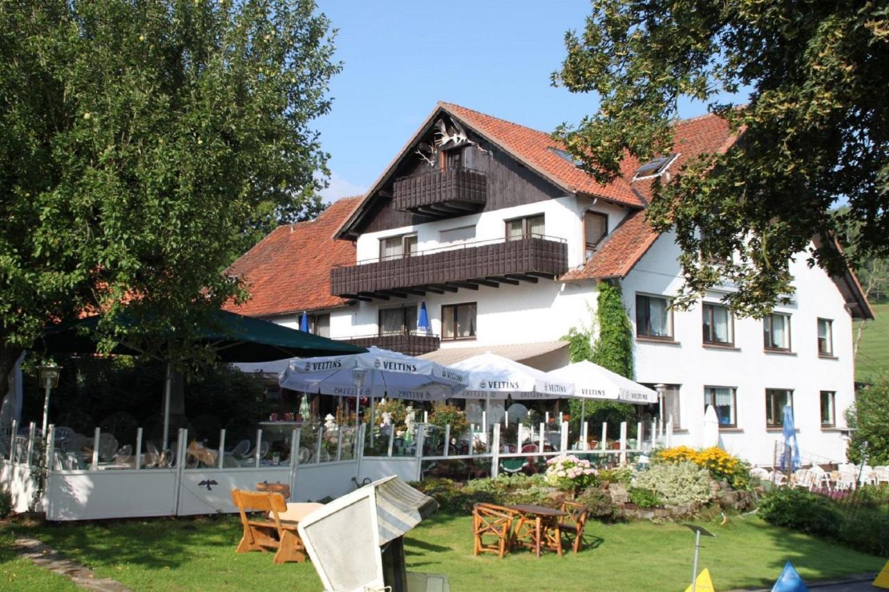 Hotel Restaurant Café Kempenhof Lügde Esterno foto